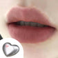 Samtige Lippencreme in Herzform